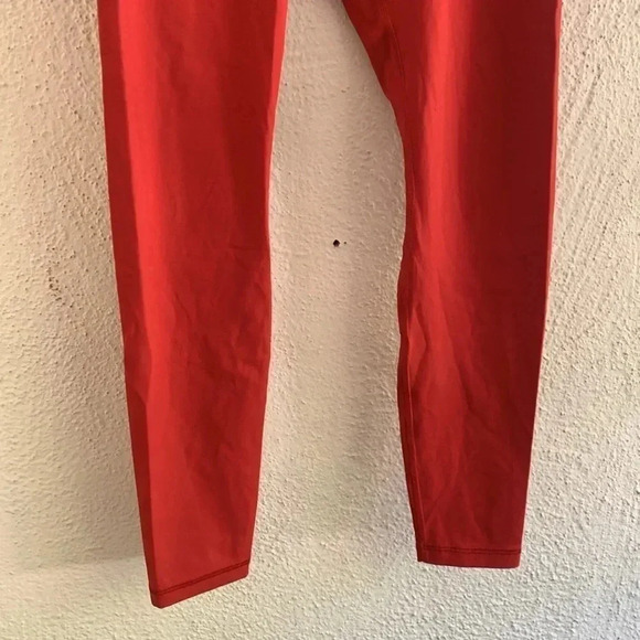 Everlane Womens Perform Ankle Leggings Red Size Medium - Picture 3 of 6